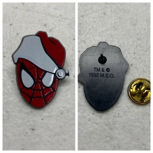 VINTAGE - 1992 - MARVEL - SPIDER-MAN - CHRISTMAS - SANTA CLAUS PIN - NEW! - #Q - Picture 1 of 3