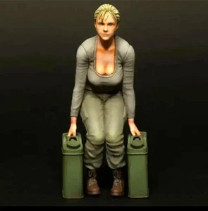 █ 1/20 Scale Resin figure Model Kit Vietnam War US Girl w/Canisters Unpainted  - Picture 1 of 3