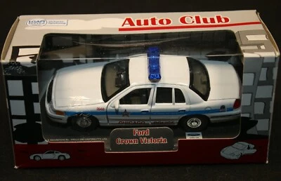 Ford Crown Victoria Chicago Police 1:43 Car Diecast Auto Club Welly - Image 1 of 4