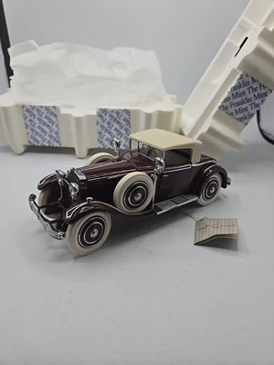 Vintage 1/24 Franklin Mint 1925 Hispano-Suiza H6B Kellner Maroon/ White - Image 1 of 4