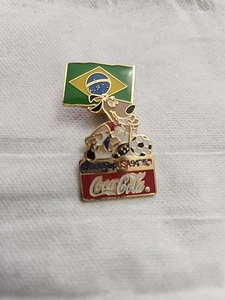 Fußball Coca-Cola WM 1994 Anstecknadel Brasilien - Bild 1 von 3