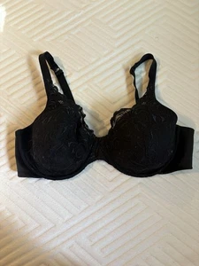 Reggiseno Playtex in pizzo nero 44C - Foto 1 di 5