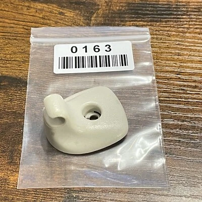 ✅11-15 Chrysler 200 Dodge Avenger SUN VISOR SUPPORT CLIP OEM MOPAR Beige #️⃣0163 - Image 1 of 4