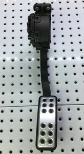 NEW GENUINE FPV ALLOY SPORTS ACCERATOR PEDAL AUTO FALCON FG FGX XR6-T XR8 G6E  - Picture 1 of 4