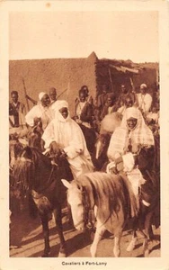 Chad - Riders in Fort-Lamy - Publ. UNIS Chargers - Picture 1 of 2