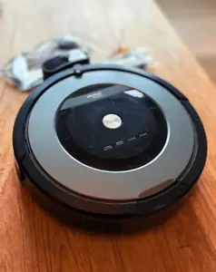 Robot aspirador iRobot Roomba 866 (AeroForce) (+2x filtros y cepillos) - Imagen 1 de 20