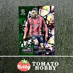 TOPPS CRISTAL PREMIUM UEFA 2023-24 RAFAEL LEAO/75 REFRACTOR VERDE AC MILAN - Imagen 1 de 2