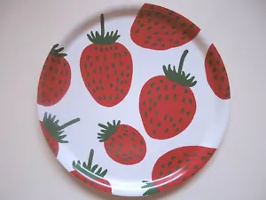 marimekko PIENI MANSIKKA Strayberry tray 31cm white x red mug kitchen - Picture 1 of 4
