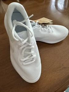 Nike Women's Revolution 7 Road Running Shoes LV5 White/White Size US:7 - Picture 1 of 7