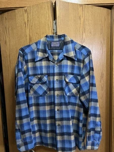 Pendleton Shirt Men's Medium Virgin Wool Flannel Blue Plaid Outdoors - Picture 1 of 4