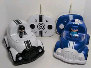 FAO Schwarz Remote Control Cop And Robber Car Set Tested & Working - Picture 1 of 9