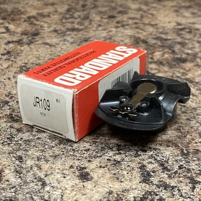 Standard JR109T~Distributor Rotor For Select Dodge, Eagle, Mitsubishi, Plymouth - Image 1 of 4