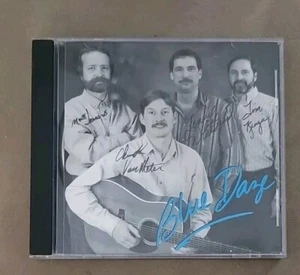 BLUE DAZE Self Titled CD Acoustic Blues Self Published Maryland BAND HAND SIGNED - Imagen 1 de 6
