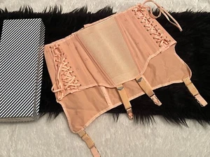 32/XL BOX Vtg Girdle Corset Garters Lace Up 40s? 50s? Boned Pink Brocade - Picture 1 of 15