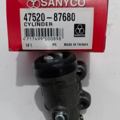 Daihatsu Taft F20 F50 Wildcat Scat Blizzard Front Brake Master Cylinder Kit - Image 1 of 4