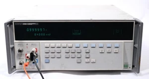 Fluke 5790A Automated AC Measurement Standard Option 3: Wideband AC - Picture 1 of 14