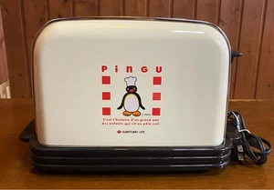 PINGU SANYO Toaster Sumitomo Life Novelty SK-SLMK1 1999 Japan - Picture 1 of 7