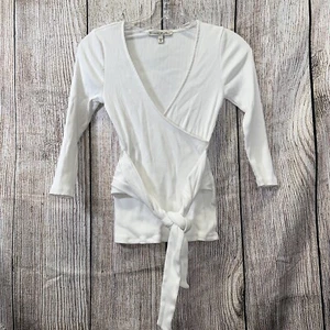 Express Long Sleeve White Top Women's Size XS - Picture 1 of 4