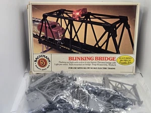 De colección Bachmann escala HO PUENTE PARPADEANTE SOBRE/BAJO #46222 * Solo elevadores * - Imagen 1 de 3
