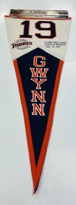 Banderín de lana bordado Tony Gwynn Padres 3.000 hits Club Winning Streak/300 Foto 1 de 4