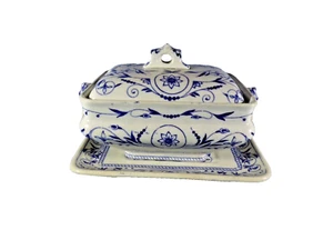 Antique T.G. & FB Dresden Pattern 1883-87 Blue White Sauce Tureen Cover #2 - Picture 1 of 13