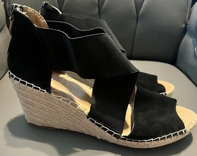 Cuñas de gamuza negras Fabulous Gentle Souls talla 10 M Foto 1 de 4