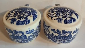 Vintage Willow Ware Blue And White Salt And Pepper Shakers - Picture 1 of 12