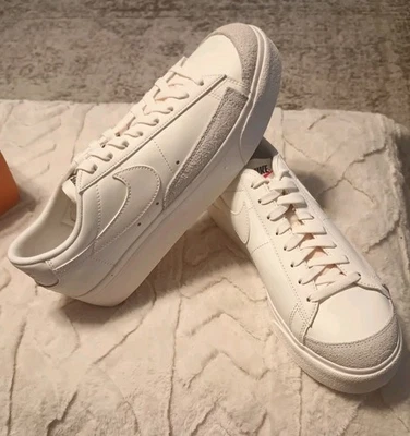 Nike Blazer Low Platform Sneaker White/Gray W 12, M 10.5 DJ0292105 New In Box - Image 1 of 4