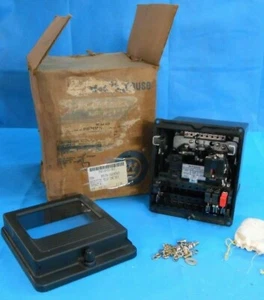 WESTINGHOUSE C0-5H1101N OVERCURRENT RELAY STYLE264C8 TYPE C0-5 60HZ NEW - Picture 1 of 6
