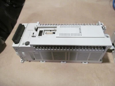 Mando programable mitsubishi fx3u-64mr/es. b296 Foto 1 de 4