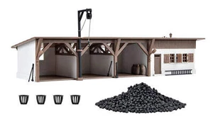 Vollmer 5706 HO Gauge Goods Shed Kit - Picture 1 of 2
