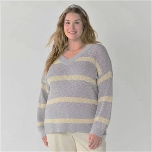 Sonoma Goods For Life Long Sleeve Gray Striped V-Neck Sweater - Picture 1 of 1