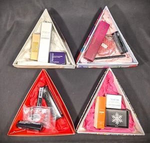 Avon - Cuatro cajas A cosméticos variedad para regalos o vacaciones - Imagen 1 de 9