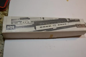 Scarce NOS O Scale Holgate & Reynolds Chicago Northwestern Double Deck Coach Kit - Picture 1 of 9