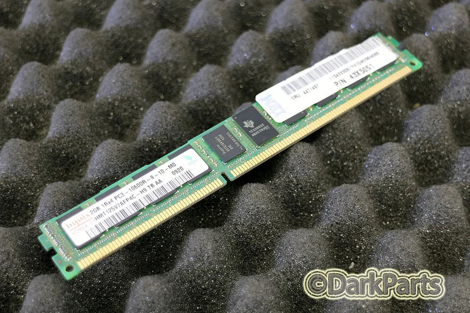 HMT125V7AFP4C-H9 2GB Server RAM PC3-10600R-9-10-M0 44T1497 43X5051 HS22 - Image 1 of 1