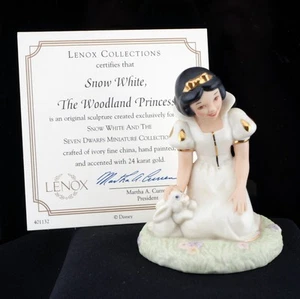 Lenox Disney Showcase Snow White Collection Snow White Woodland Princess Figure - Foto 1 di 4