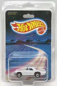 Hot Wheels White '57 T-BIRD (3993) Vintage 1986 (lot Q) PACKAGE DAMAGED - Picture 1 of 18