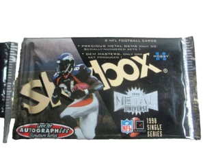 1 PACK 1998 SKYBOX METAL UNIVERSE FOOTBALL FACTORY SEALED BOX MANNING & MOSS RC - Picture 1 of 4