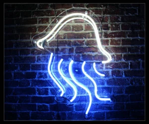 Jelly Fish Neon Sign Light Bistro Bar Pub Wall Decor Handmade Nightlight 14"x9" - Picture 1 of 1