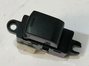 INTERRUPTOR VENTANA PUERTA TRASERA DERECHA LADO CONDUCTOR NISSAN NOTE E12 MK2 /2013-19 - Imagen 1 de 7