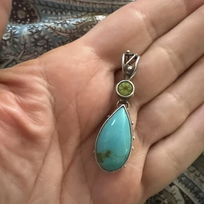   925 Sterling Silver Peridot & Turquoise Pendant - 6.3g boho beauty - Image 1 of 4