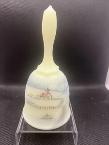 1980 Hand Painted And Signed By Fenton For Princess House Bell - Picture 1 of 16