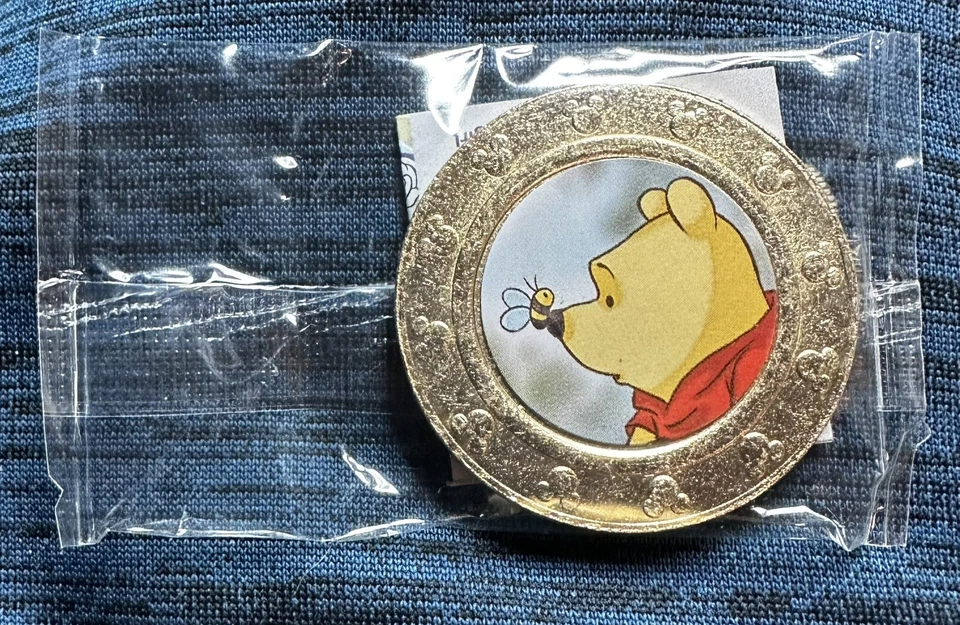 Moneda Disney Wonderball 100 Aniversario - Winnie The Pooh Foto 1 de 1