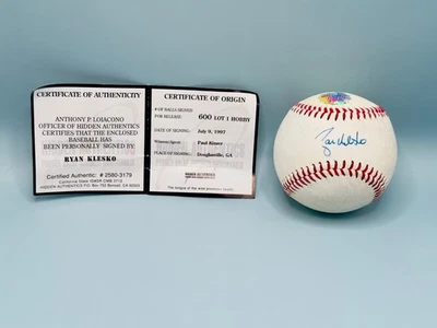 Balón firmado autografiado por Ryan Klesko certificado de autenticidad embalaje original liga oficial Foto 1 de 4