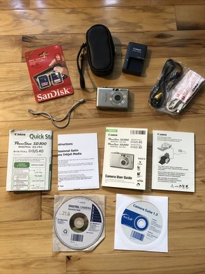 Canon PowerShot ELPH SD300 4.0MP SILVER DIGITAL CAMERA Complete And Mint Cond. - Image 1 of 4