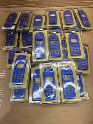 Lote de 26x Fundas para Teléfono Celular Placa frontal Azul Nokia Serie 5100 Black Box CP202A Foto 1 de 4