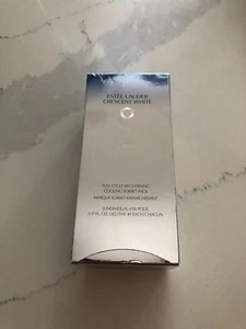 Paquete de sorbete de enfriamiento iluminador de ciclo completo blanco media luna Estee Lauder - Imagen 1 de 2