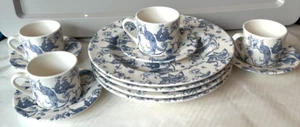 Staffordshire Gravuren Paradiesvogel 4 Tassen, 4 Untertassen 6" & 4 Teller 11" - Bild 1 von 12