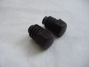 OEM TRUNK ADJUSTABLE RUBBER BUMPERS G-BODY MONTE CARLO CUTLASS REGAL GRAND PRIX - Picture 1 of 5