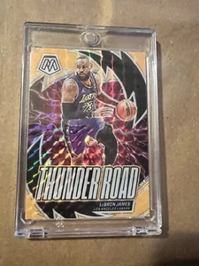 2023-24 Mosaic LeBron James Thunder Road Orange Fluorescent 21/25 LAKERS NBA  - Picture 1 of 4